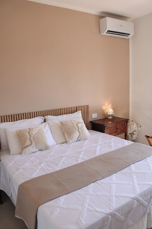 Room, 1 Bedroom, Smoking, Balcony - Room-casa Allegria, Camera Serenità- adu (Parabita)