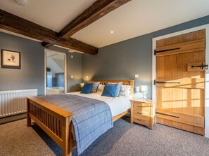 Room - 4 Bed in Denbigh (oc-62947) (Llannefydd)