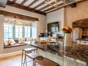 Dining - 4 Bed in Denbigh (oc-62947) (Llannefydd)