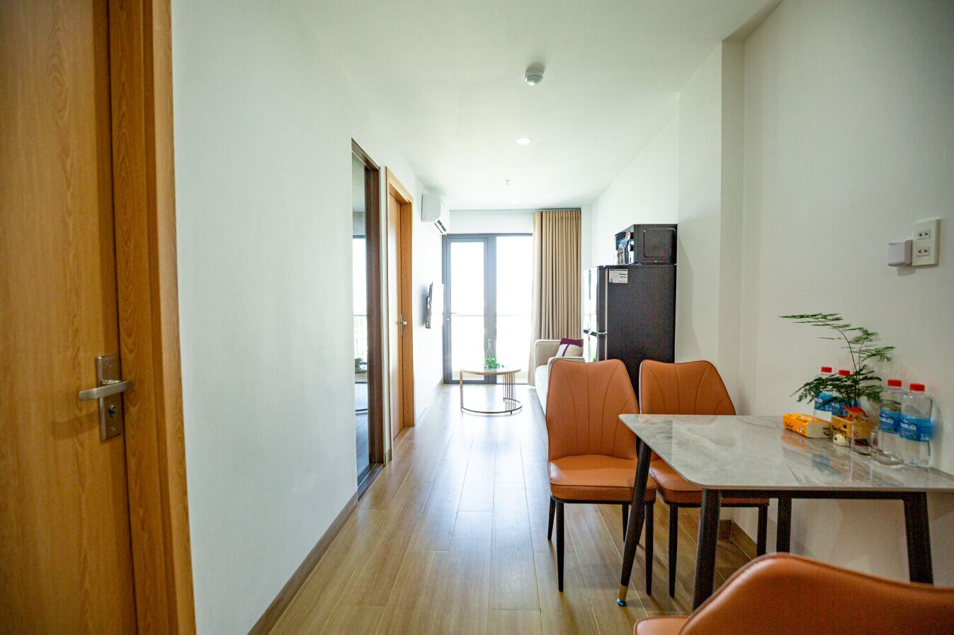 Family Apartment, 2 Bedrooms, Balcony, City View | Dining