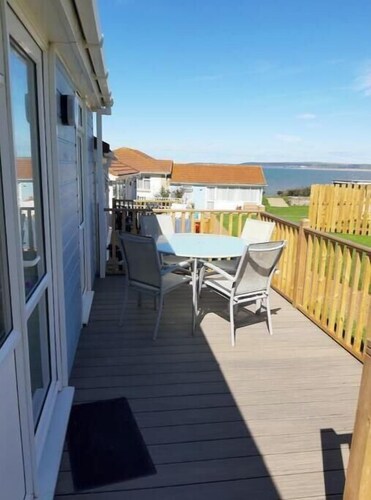 Delightful self contained 2 Bedroomed Holiday home