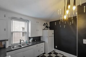 Private kitchen - Get ready for a Spellbinding Themed Getaway at Owensboro! (Owensboro)