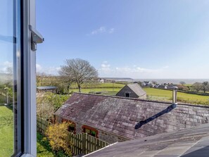 Interior - 3 Bed in Swansea (oc-72846) (Port Eynon)