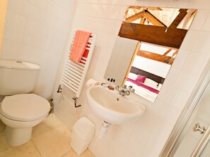 Towels - 1 Bed in Ripon (oc-hh021) (Bishop Monkton)