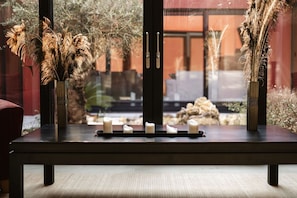 Interior - Villa Rural Zen by Hacienda Alfacara (Benadalid)