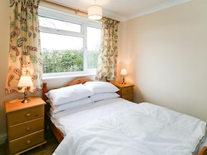 Travel cot - 2 Bed in Mundesley (oc-kt153) (Mundesley)