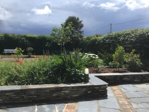 Property grounds - Lorali - Guest Room Gabare (Loire-Authion)