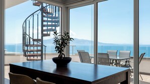 Penthouse, Meerblick | Wohnbereich