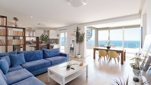 Penthouse, Meerblick | Wohnbereich