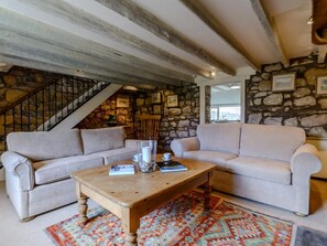 Fernseher, Kamin