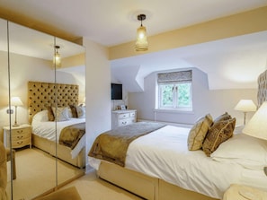3 Schlafzimmer, Bügeleisen/Bügelbrett, Reisekinderbett, kostenloses WLAN