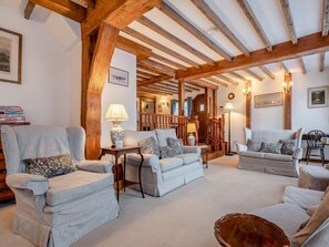 TV - 4 Bed in Eastbourne (oc-71297) (Eastbourne)
