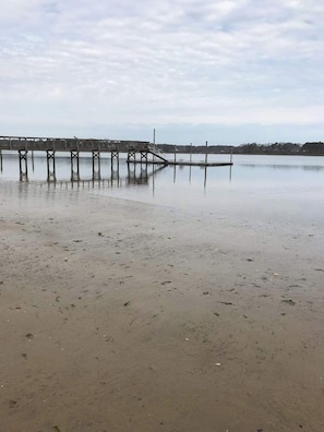 Beach nearby - 2 Bedroom House on the Water! (South Dennis)
