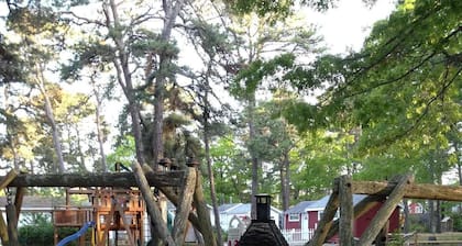 Three Bedroom Cabin on Campground/Retreat