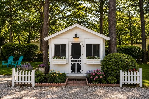 Charming One Bedroom Cabin on Cape Cod Campground!