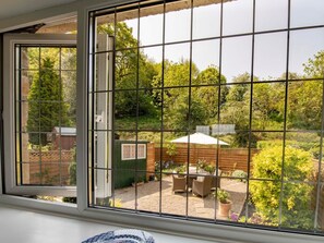 Interior - 2 Bed in Richmond (oc-g0059) (Richmond)