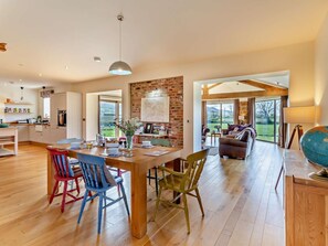 Interior - 3 Bed in Stokesley (oc-g0048) (Great Broughton)