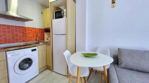 Interior - Sol Suites Apartments: 1-Bedroom Apartment (Fuengirola)