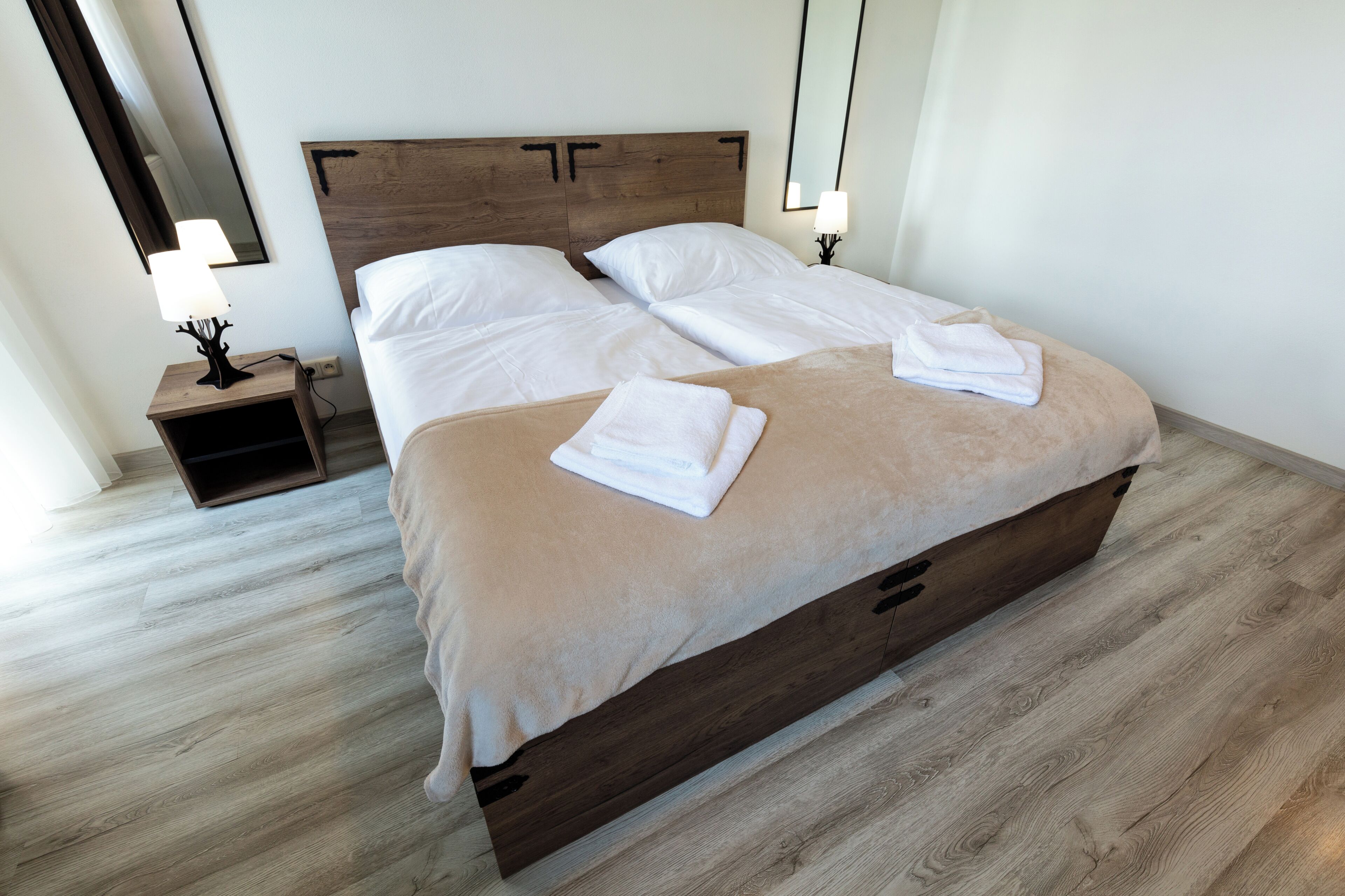 Habitación doble clásica, balcón, vista a la colina | Wifi gratis 