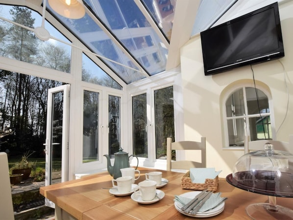 Dining - 4 Bed in Barnstaple (oc-73949) (Gunn)