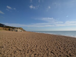 Beach - 2 Bed in Bridport (oc-dc166) (Burton Bradstock)