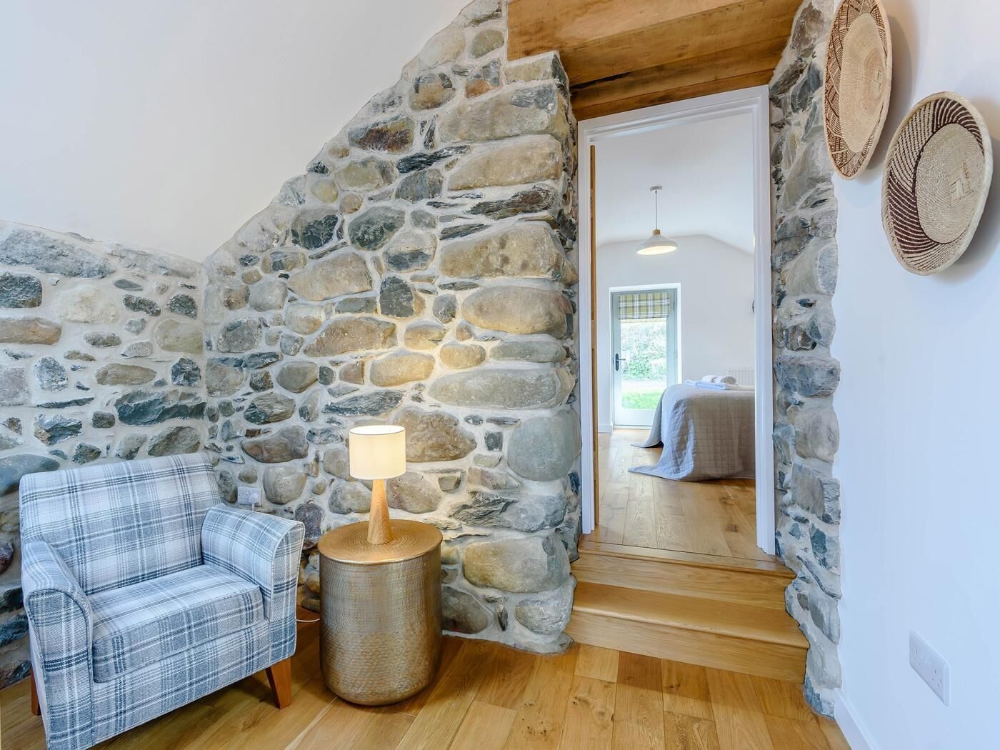 3 bedrooms, iron/ironing board, travel cot, free WiFi