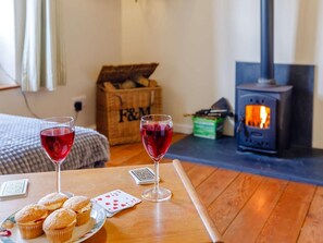 Interior - 2 Bed in Chulmleigh (oc-75412) (Ashreigney)