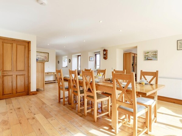 Dining - 3 Bed in Penzance (oc-75688) (Lamorna)