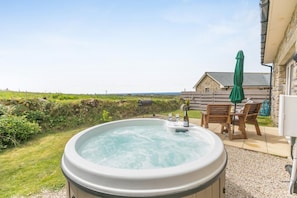 Terrace/patio - 1 Bed in Penzance (oc-85566) (Saint Just)
