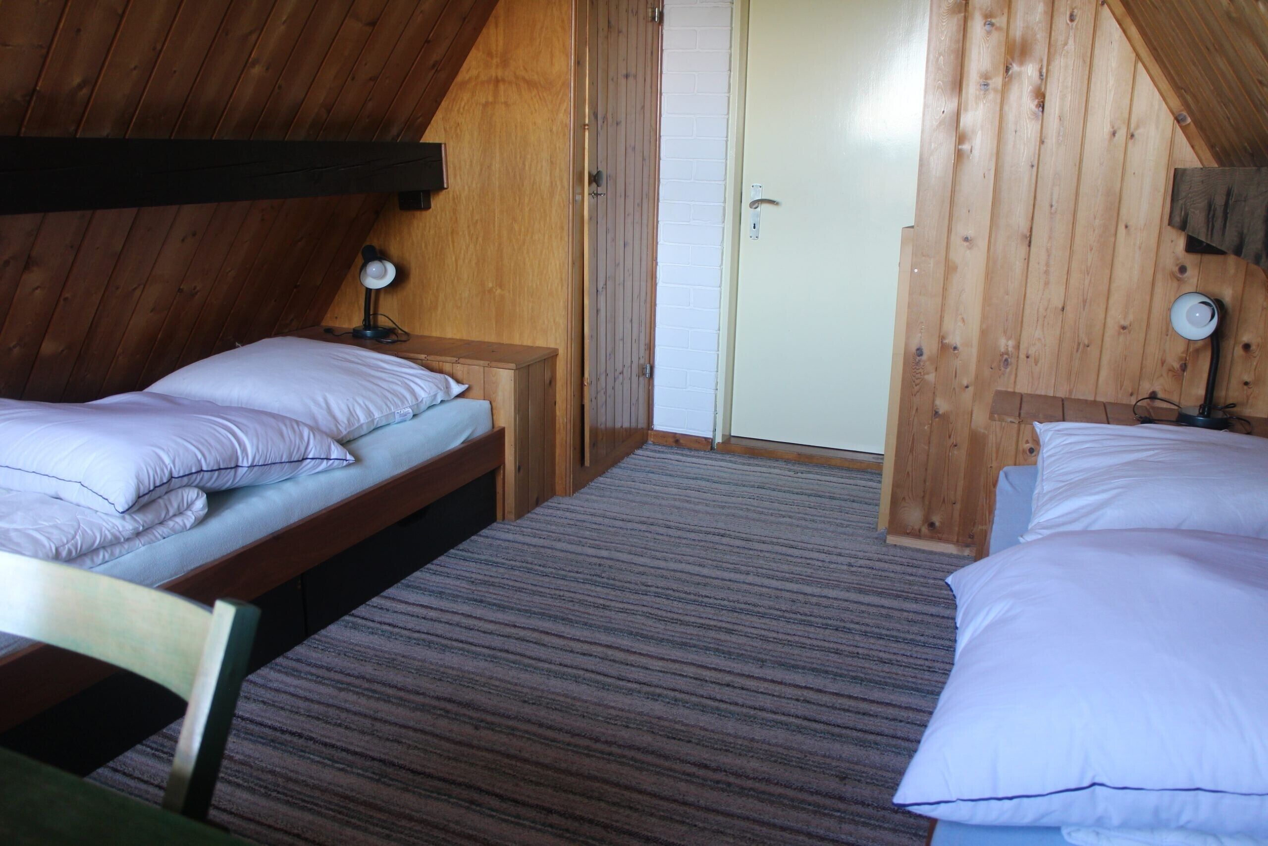 2 bedrooms, bed sheets