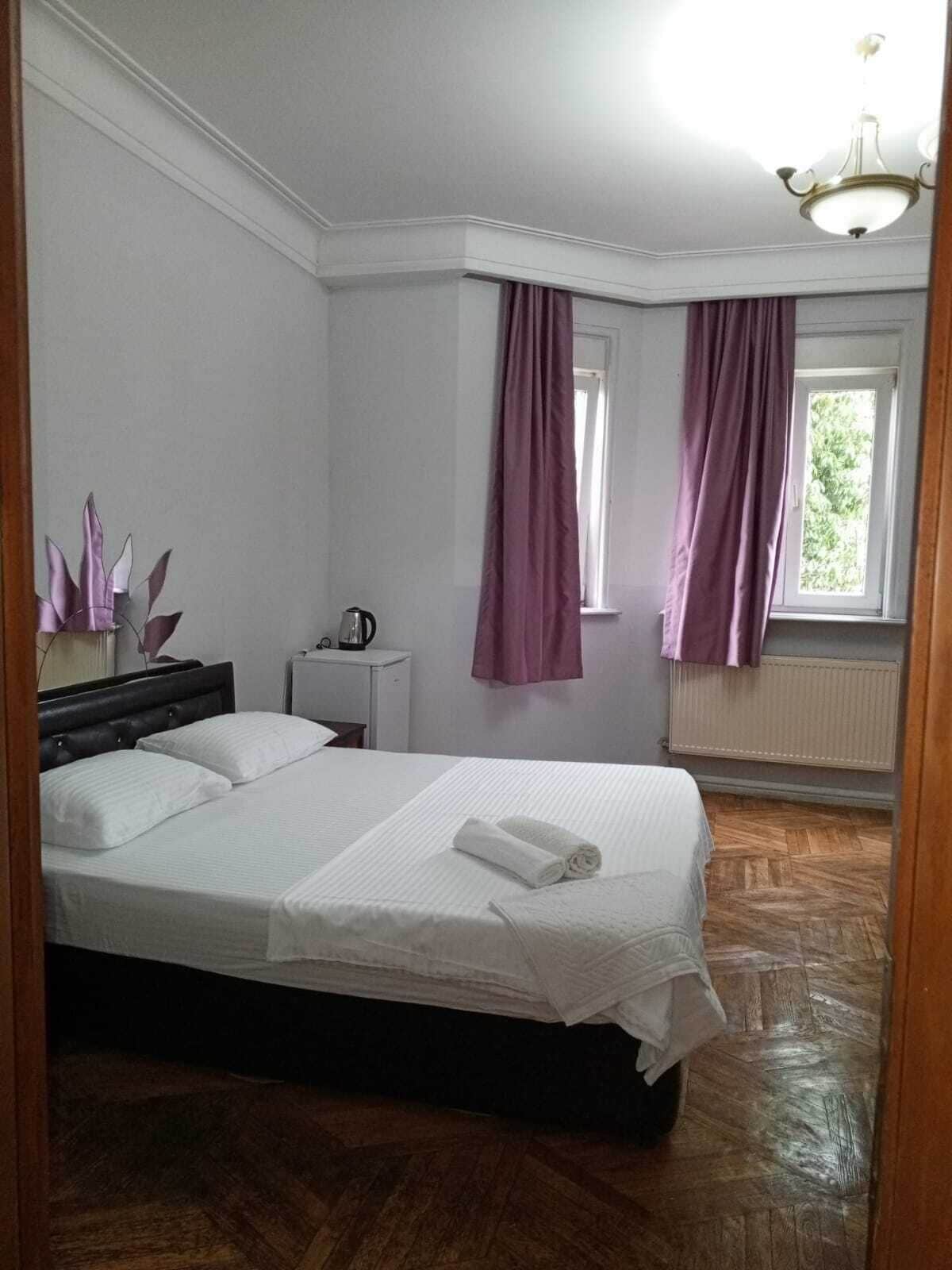 Triple Room, Garden View | Bed sheets
