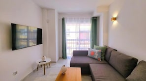 Living area - Sol Suites Apartments: Superior Apartment (Fuengirola)