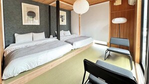 Hus - 4 sovrum (JP - Jinai Suite)