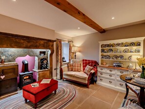Interior - 1 Bed in Richmond (oc-g0009) (Keld)