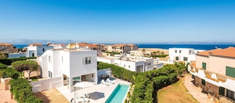 Villa Nile by Villa Plus