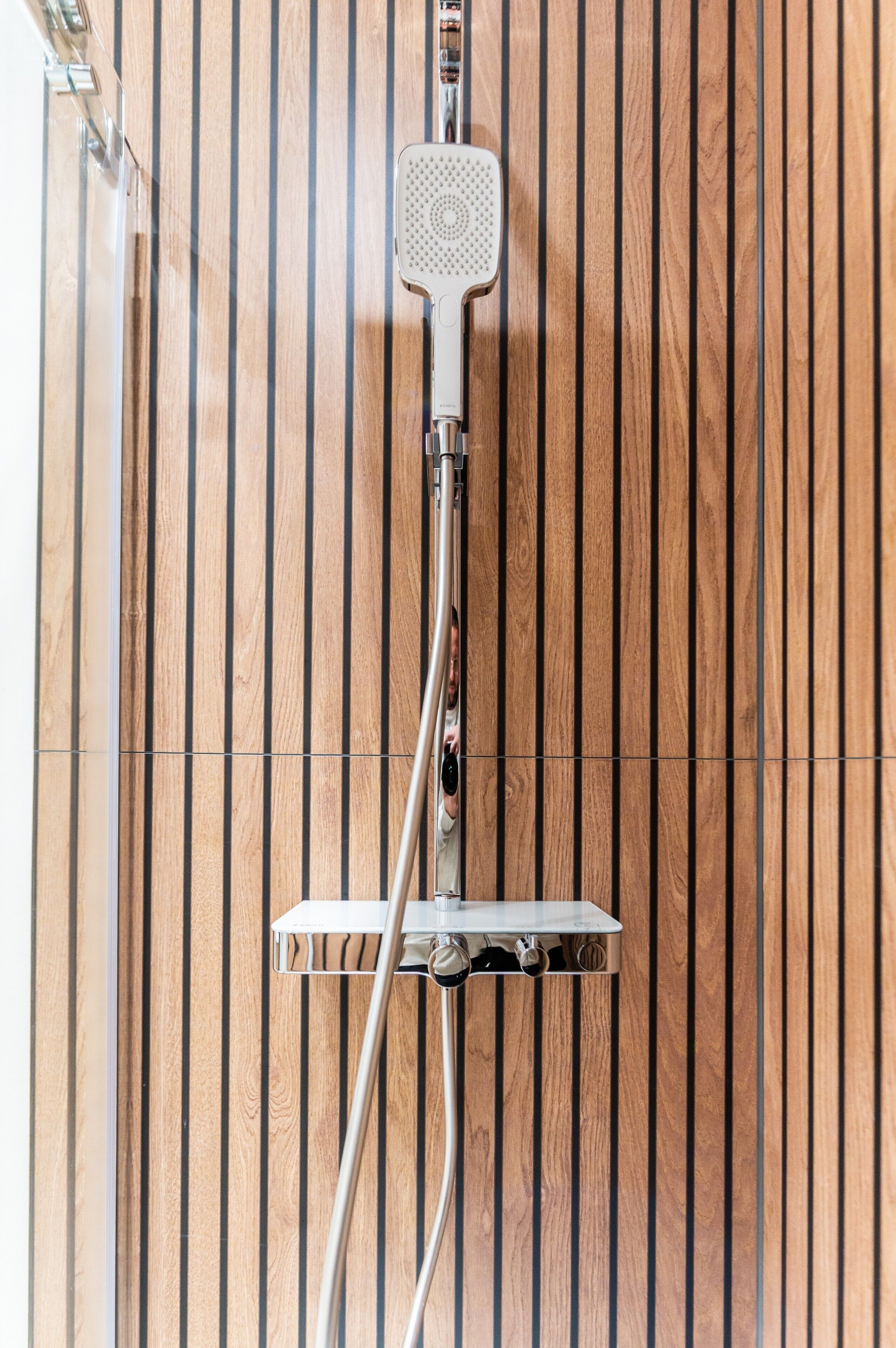 Hand-held showerhead