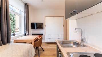 1 bedroom, WiFi, bed sheets
