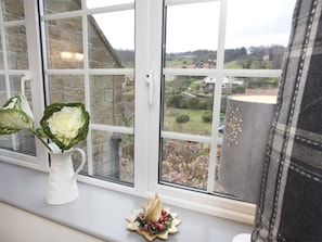 Interior - 3 Bed in Whitby (oc-g0138) (Sandsend)