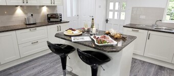 4 Bed in Leathley (oc-g0141)