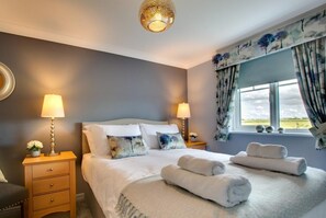 Room - 4 Bed in Seahouses (oc-73924) (Seahouses)