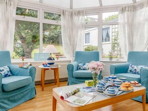 Interior - 3 Bed in Bridport (oc-dc091) (Charmouth)