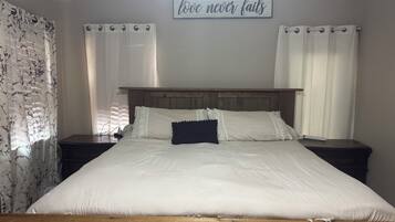6 habitaciones, wifi y ropa de cama
