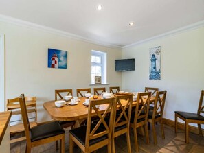 Dining - 4 Bed in Dorchester (oc-dc133) (Winfrith Newburgh)