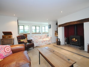 TV, fireplace - 5 Bed in Swanage (oc-dc201) (Worth Matravers)