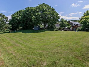Property grounds - 6 Bed in Bideford (oc-75553) (Buckland Brewer)