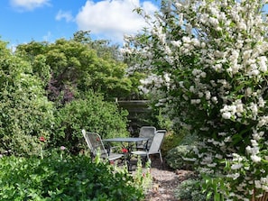 Outdoor dining - 2 Bed in Mindrum (oc-85422) (Carham)