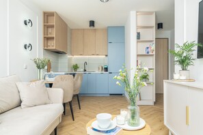 Living area - SeaLight Apartment – Cozy Apartment in the Heart of Świnoujście (Swinemünde)