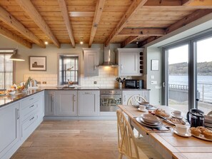 Private kitchen - 2 Bed in Inverness (oc-ca324) (Inverness)
