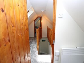 Interior - 3 Bed in Isle Of Skye (oc-ca298) (Uig)