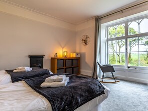 Reisekinderbett, kostenloses WLAN, Bettwäsche